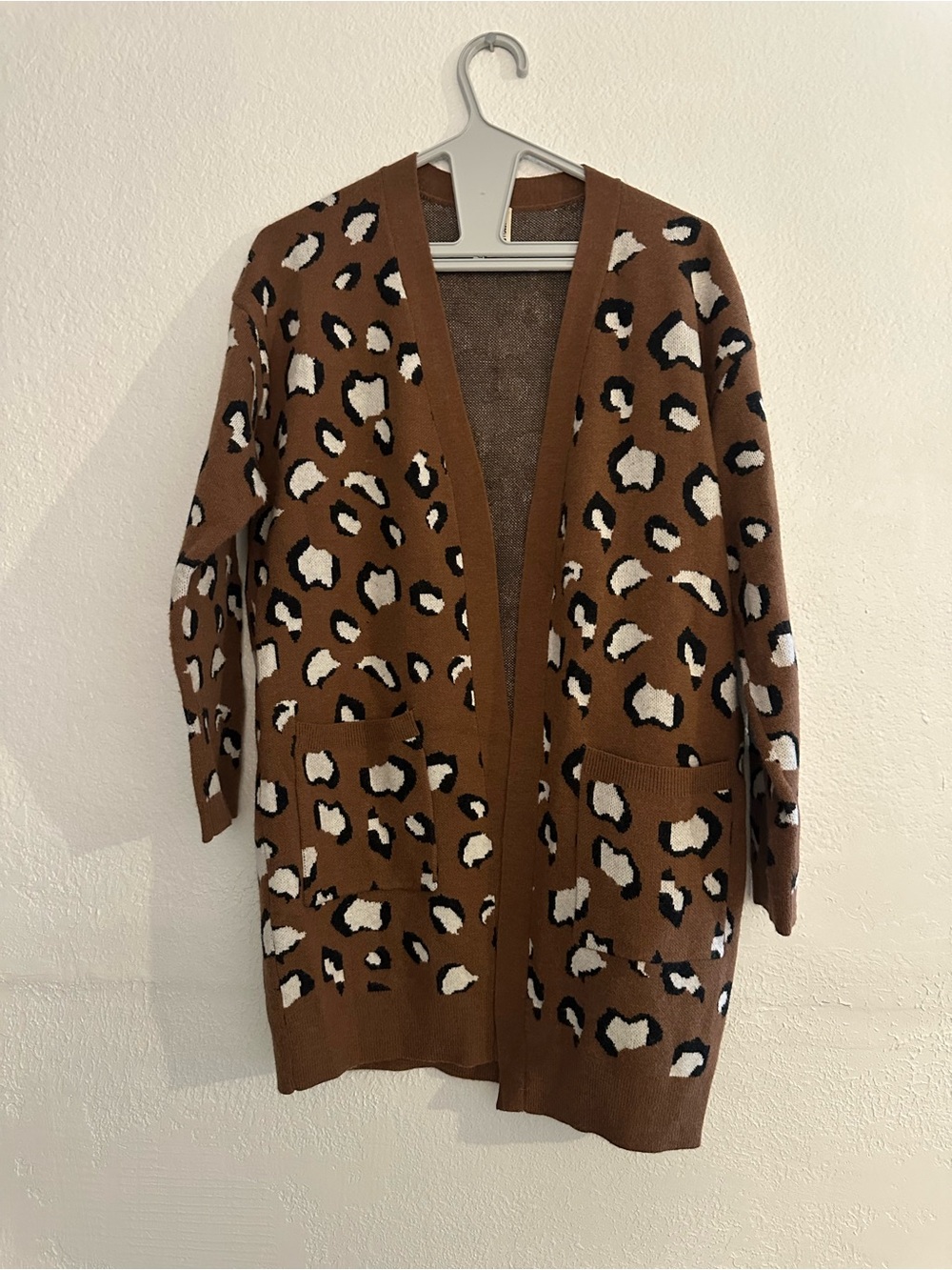 Leopard-Print Open Cardigan Sweater in Brown